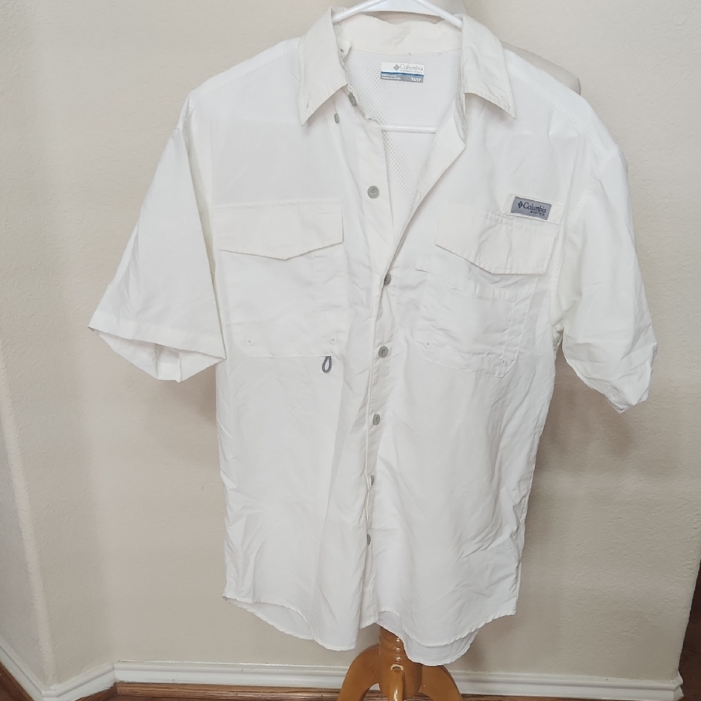 XS Columbia PFG Button Up Shirt